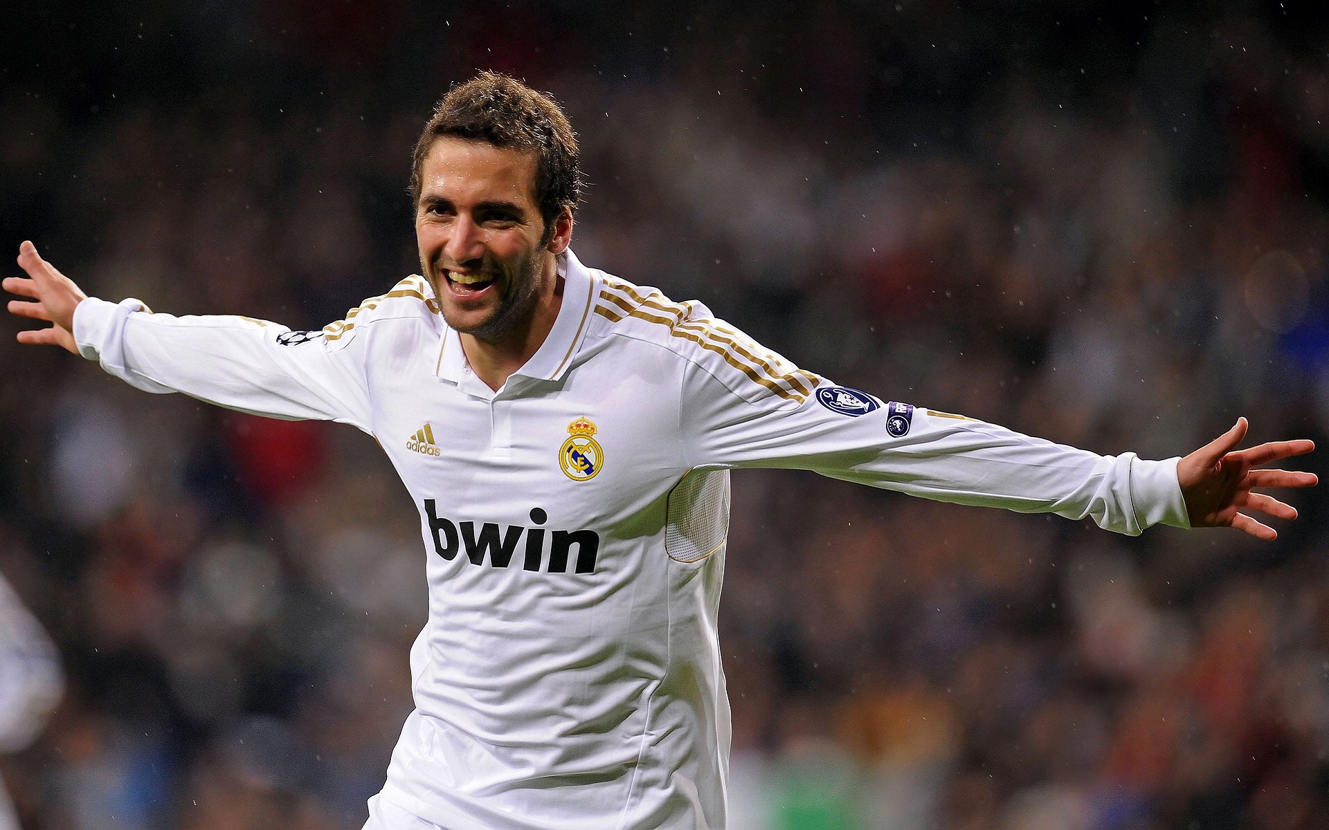 纽伦堡客场大胜前沿，引发球迷热议，纽伦堡比赛结果